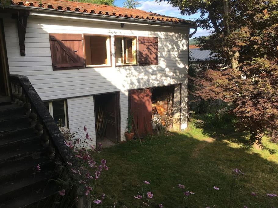 Lerable Pourpre De La Grotte Au Lion Villa Arbon Exterior photo